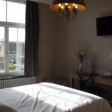 Hotel Lodewijk Van Male Brygge Exteriör bild