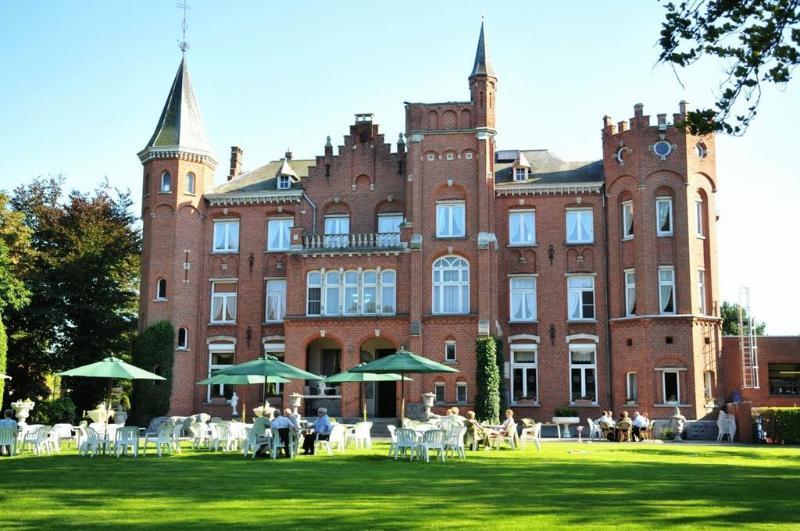 Hotel Lodewijk Van Male Brygge Exteriör bild
